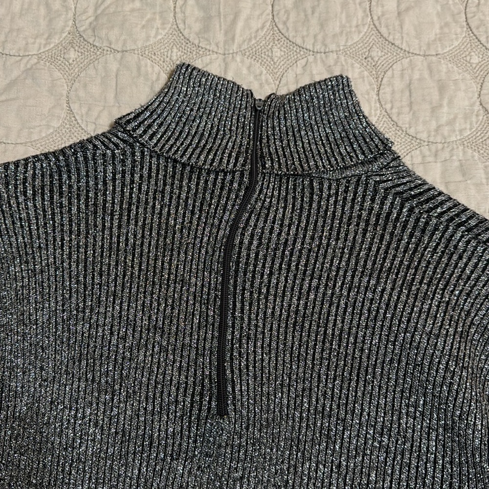 Metallic turtleneck - Picture 5 of 6